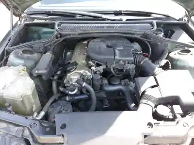 Veículo de Sucata bmw serie 3 berlina (e46) 318i do ano 1998 alimentado m43b19