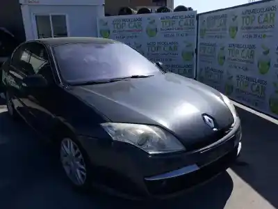 Здавання транспортного засобу renault laguna iii authentique року 2001 потужний m9r744