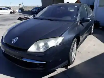 Здавання транспортного засобу renault laguna iii authentique року 2001 потужний m9r744