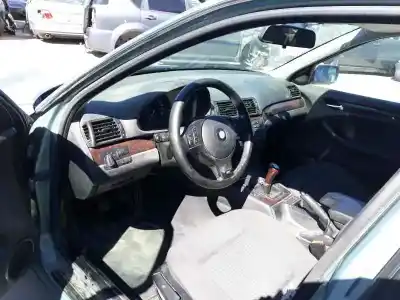 Veicolo di demolizione bmw serie 3 berlina (e46) 320d dell'anno 1998 alimentato 204d4