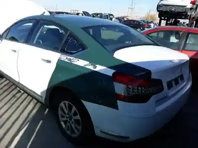 Veículo de Sucata citroen c5 berlina millenium do ano 2008 alimentado rh01