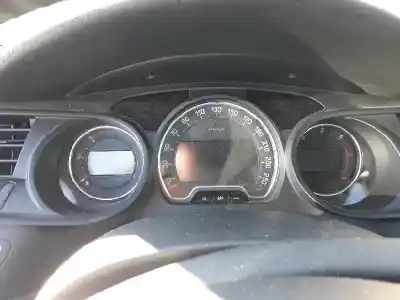 Veículo de Sucata citroen c5 berlina seduction do ano 2008 alimentado rhf