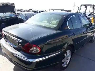 Veículo de Sucata jaguar x-type 2.0 d executive do ano 2001 alimentado 6b
