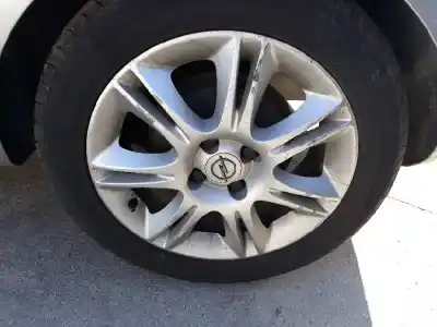 Vehículo de desguace opel corsa d limited edition del año 2006 con motor z12xep