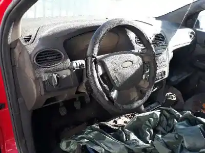Veículo de Sucata ford focus berlina (cap) ambiente (d) do ano 2004 alimentado kkda