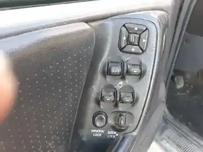 Veicolo di demolizione jeep grand cherokee i (zj, zg) 2.5 td 4x4 (z) dell'anno 2001 alimentato vm dm52
