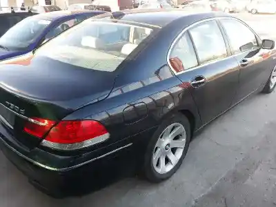 Scrapping Vehicle bmw serie 7 (e65/e66) 730d of the year 2001 powered 306d3