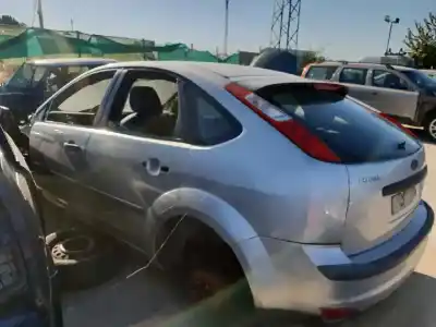 Veículo de Sucata ford focus berlina (cap) trend do ano 2004 alimentado hwda