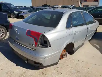 Verschrottungsfahrzeug citroen c5 berlina premier des jahres 2004 angetrieben 9hy