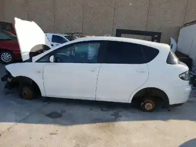 Здавання транспортного засобу seat toledo iii (5p2) 2.0 tdi 16v року 2001 потужний bkd