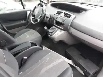 Veículo de Sucata renault scenic ii confort dynamique do ano 2003 alimentado k9k p7