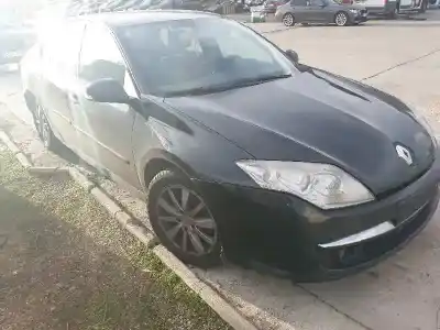 Здавання транспортного засобу RENAULT LAGUNA III Expression року 2001 потужний M9R 742