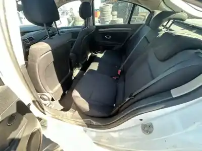 Veículo de Sucata renault laguna iii expression do ano 2007 alimentado m9r742