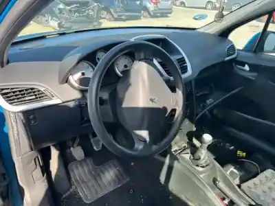 Veículo de Sucata peugeot 207 207 5p sport 1.4 do ano 2006 alimentado 8fs