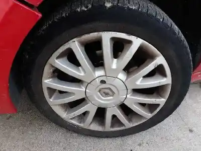 Scrapping Vehicle renault clio iii confort dynamique of the year 2001 powered k4m d8