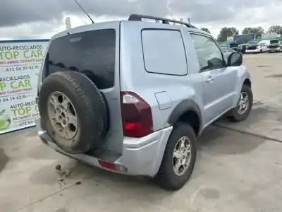 Veículo de Sucata mitsubishi montero (v60/v70) 3.2 di-d avance do ano 2001 alimentado 4m41