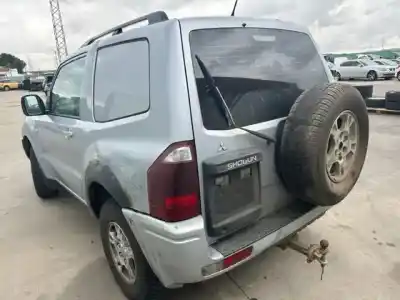 Veículo de Sucata mitsubishi montero (v60/v70) 3.2 di-d avance do ano 2001 alimentado 4m41