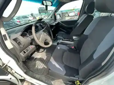 Veículo de Sucata nissan pathfinder (r51) 2.5 dci xe do ano 2001 alimentado yd25ddti