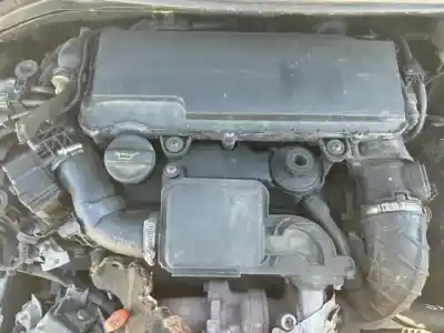 Sloopvoertuig peugeot 207 confort van het jaar 2006 aangedreven 8hz