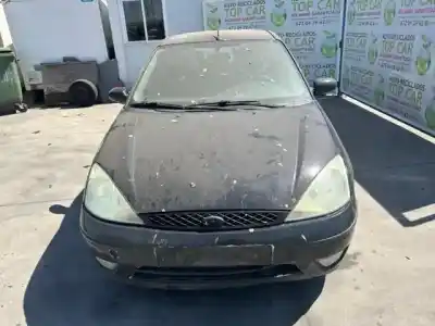 Sloopvoertuig ford focus berlina (cak) trend van het jaar 2001 aangedreven c9dc
