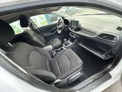 Veicolo di demolizione hyundai i30 fastback tecno dell'anno 2018 alimentato d4fe