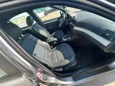 Veicolo di demolizione bmw serie 3 berlina (e46) 320d dell'anno 1998 alimentato 204d4