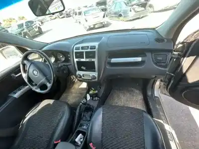 Veículo de Sucata kia sportage lx 4x4 do ano 2004 alimentado d4ea