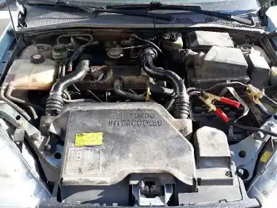 Veículo de Sucata ford focus berlina (cak) trend do ano 1998 alimentado c9da
