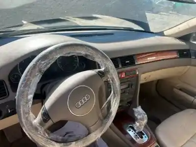Veículo de Sucata audi a6 berlina (4b2) 2.5 tdi do ano 2001 alimentado ake