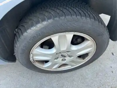 Veículo de Sucata ford focus berlina (cap) ambiente (d) do ano 2004 alimentado kkda