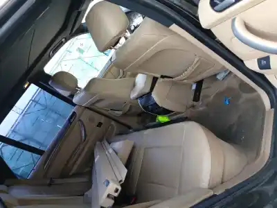 Veicolo di demolizione bmw x5 (e53) 3.0i dell'anno 2001 alimentato m54306s3