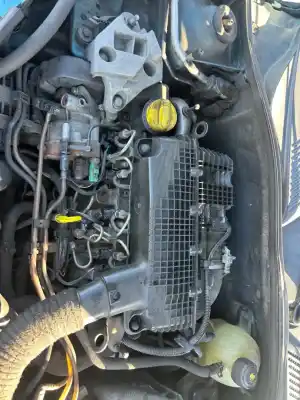 Veículo de Sucata renault clio ii fase ii (b/cb0) dynamique 82 cv / 60 kw do ano 2001 alimentado k9k702