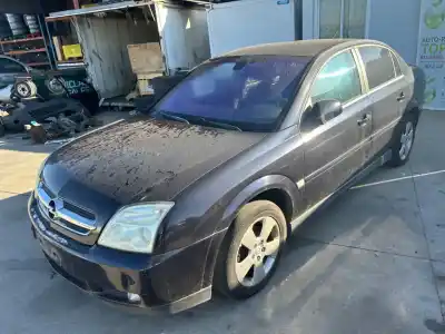 Scrapping Vehicle opel vectra c berlina comfort of the year 2002 powered z19dth