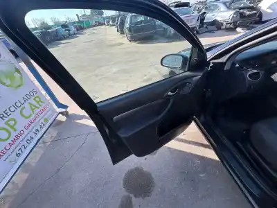 Veículo de Sucata ford focus berlina (cak) trend do ano 1998 alimentado f9da