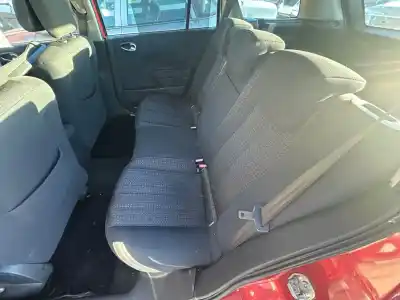 Véhicule à la ferraille renault megane ii familiar dynamique 150 cv / 110 kw de l'année 2001 alimenté m9r700