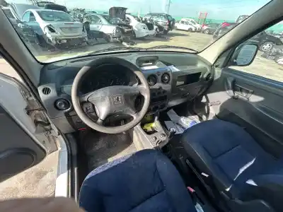 Veicolo di demolizione peugeot partner (s2) combiespace dell'anno 2002 alimentato wjz dw8