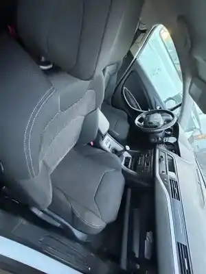 Veículo de Sucata citroen c5 berlina seduction do ano 2008 alimentado rhh dw10cted4