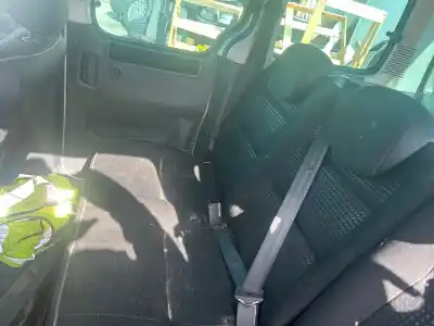 Scrapping Vehicle peugeot partner (s2) combi plus of the year 2002 powered rhy