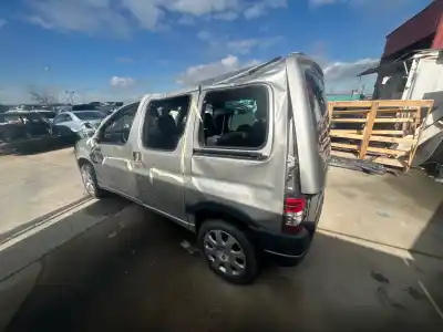 Scrapping Vehicle peugeot partner (s2) combi plus of the year 2002 powered rhy