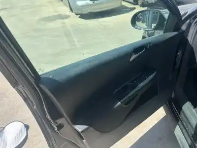 Sloopvoertuig volkswagen passat berlina (3c2) advance plus van het jaar 2005 aangedreven cbdc