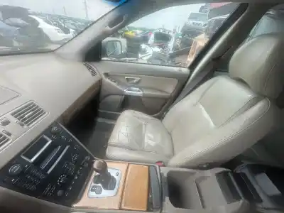 Здавання транспортного засобу volvo xc90 i (275) d3 / d5 року 2001 потужний d5244t5