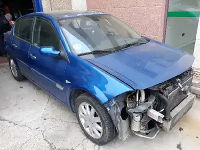 Здавання транспортного засобу RENAULT MEGANE II CLASSIC BERLINA  року 2001 потужний M9R700