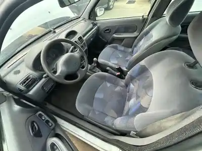 Утилизация автомобиля renault clio ii fase i (b/cbo) 1.4 alize 75 cv / 55 kw года 1998 питание e7j780