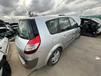 Veículo de Sucata renault scenic ii grand confort expression do ano 2001 alimentado f9q812