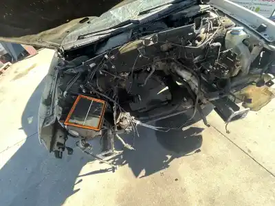 Veículo de Sucata skoda superb (3u4) classic do ano 2002 alimentado awx