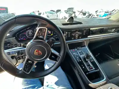 Sloopvoertuig porsche panamera (971) 2.9 4 e-hybrid (97abe1, 97bbe1) van het jaar 2001 aangedreven dgpa