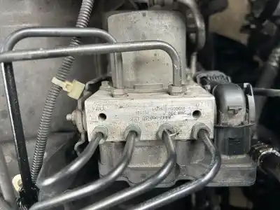 Sloopvoertuig mercedes-benz vito mixto (447) 110/114/116/119/124 cdi rwd lang (447.703) 136 cv / 100 kw van het jaar 2001 aangedreven 651950