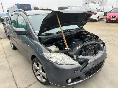 Sloopvoertuig mazda 5 (cr19) 2.0 cd (cr19) van het jaar 2001 aangedreven 0