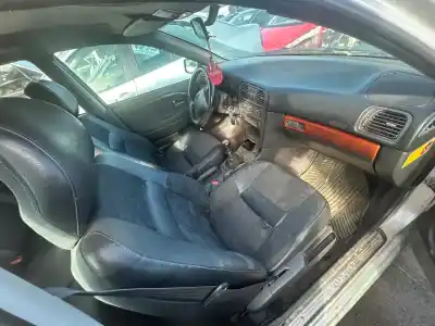 Véhicule à la ferraille volvo s40 berlina 1.9 diesel de l'année 2001 alimenté d4192t2