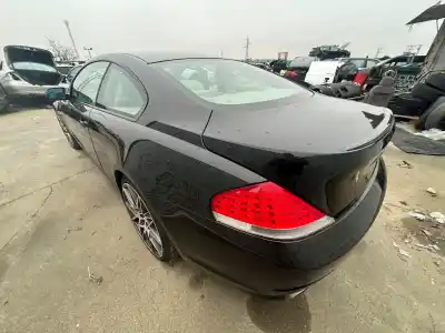 Véhicule à la ferraille bmw serie 6 coupe (e63) 650ci de l'année 2001 alimenté n62b48b